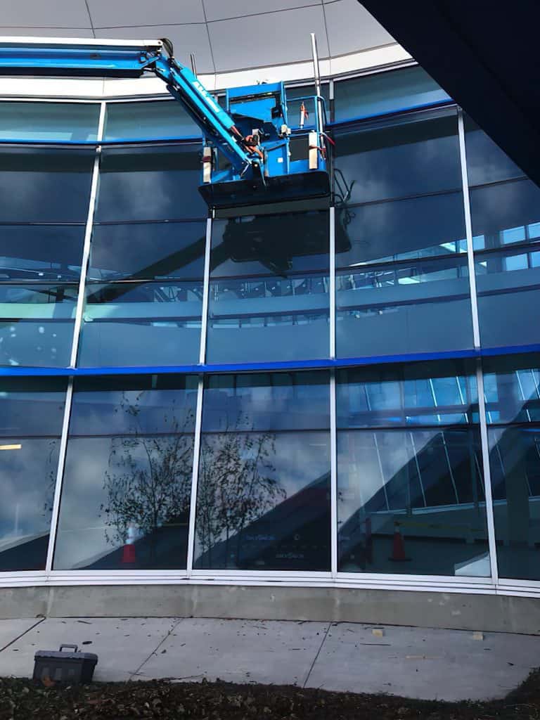 commercial glass installation scarborough